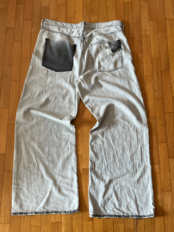MLK Jeans Distressed Baggy